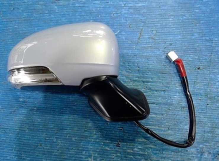 Right Side Door Mirror TOYOTA Prius 2010!